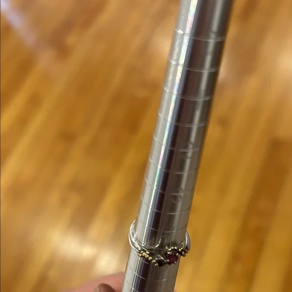 Delicate 14k Gold Twist Ring with Ruby-Red Stone - Picture 8 of 12